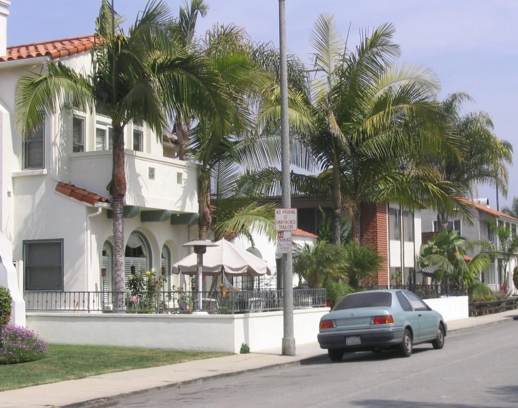 Belmont Shore Spanish Revival homes (