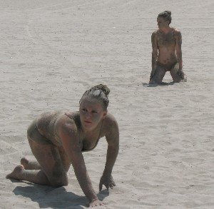 living sand sculpture long beach